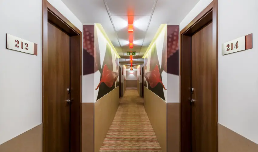 Corso Hotel Pcs Pcs - Karcsony - teljes elrefizetssel