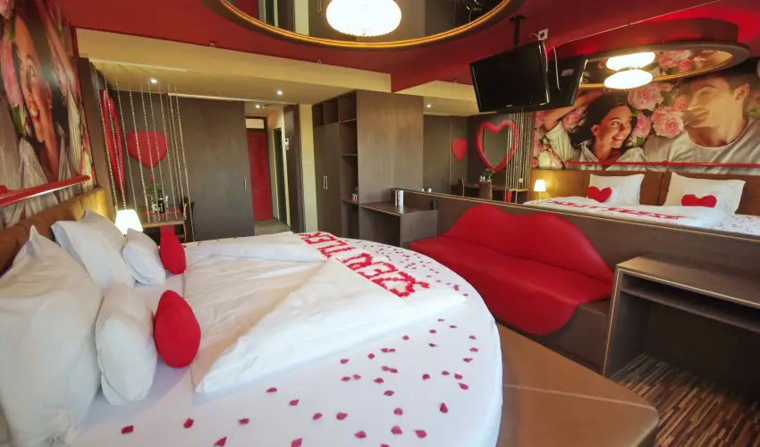 Corvin Hotel Gyula - Romantikus Karcsony kettesben