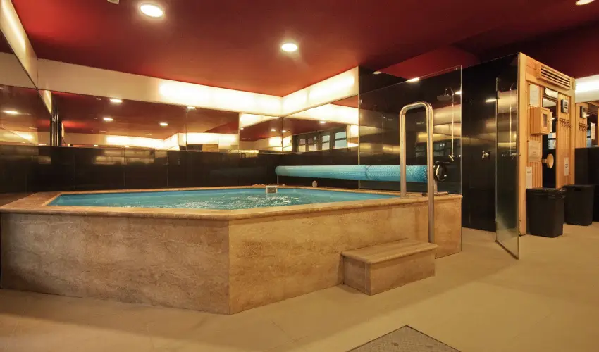 Corvin Hotel Gyula - Romantikus Karcsony kettesben