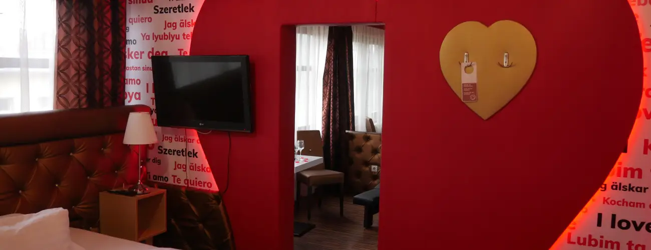 Corvin Hotel Gyula - Romantikus Karcsony kettesben