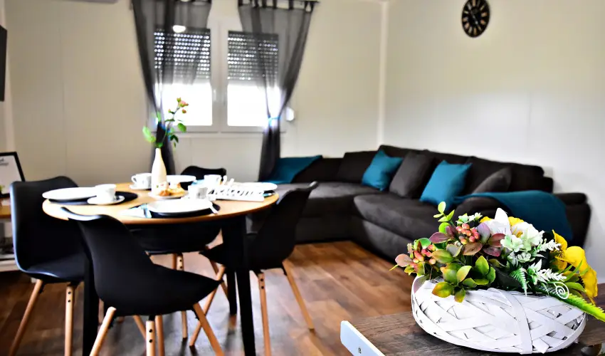 Csoda Apartman Domaszk - Karcsony