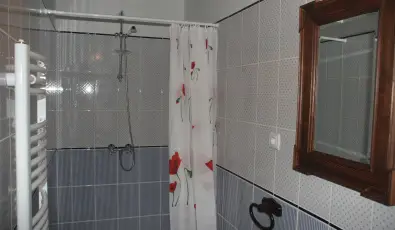 Czir�ka Vend�gh�z Tolcsva