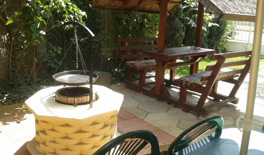 Dek Vendghz Hajdszoboszl - Karcsony (min. 2 j)