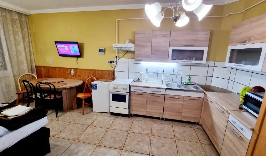 Dek Vendghz Hajdszoboszl - Karcsony (min. 2 j)