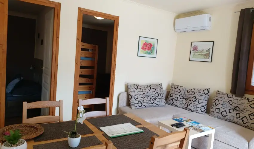 Dream Horse Apartman Cserkeszl - Karcsony (min. 2 j)