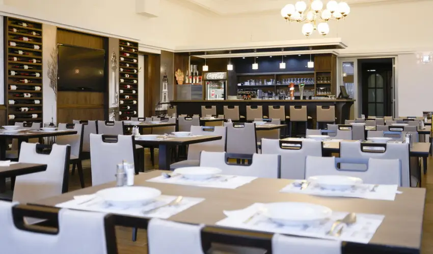 Duna Wellness Hotel Baja - Karcsony