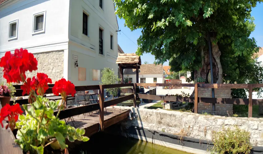 Edvy Malom Fogadó és Barokk Udvarház Pápa - Karácsony (min. 2 éj)