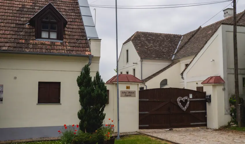 Edvy Malom Fogadó és Barokk Udvarház Pápa - Karácsony (min. 2 éj)