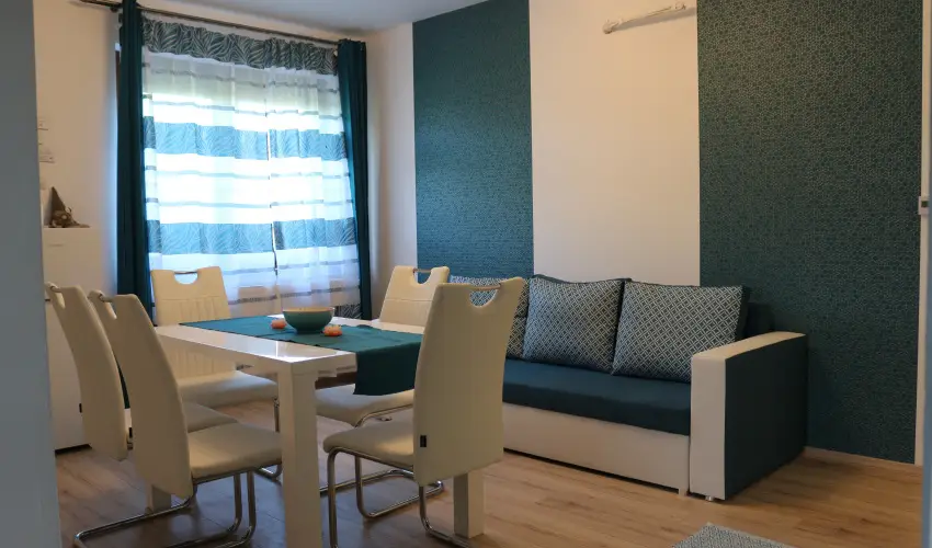 gerliget Vendghz Harkny - Karcsony (min. 2 j)