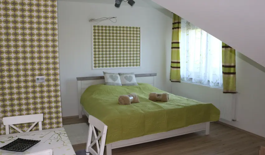 gerliget Vendghz Harkny - Karcsony (min. 2 j)