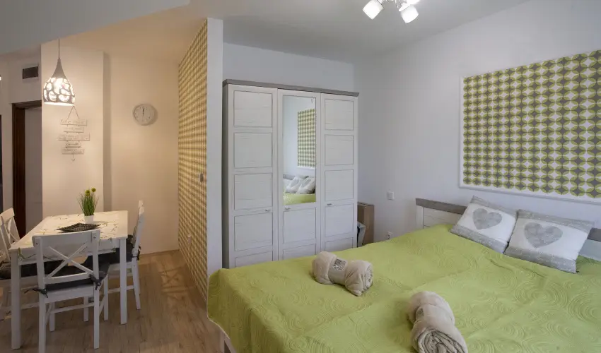 gerliget Vendghz Harkny - Karcsony (min. 2 j)