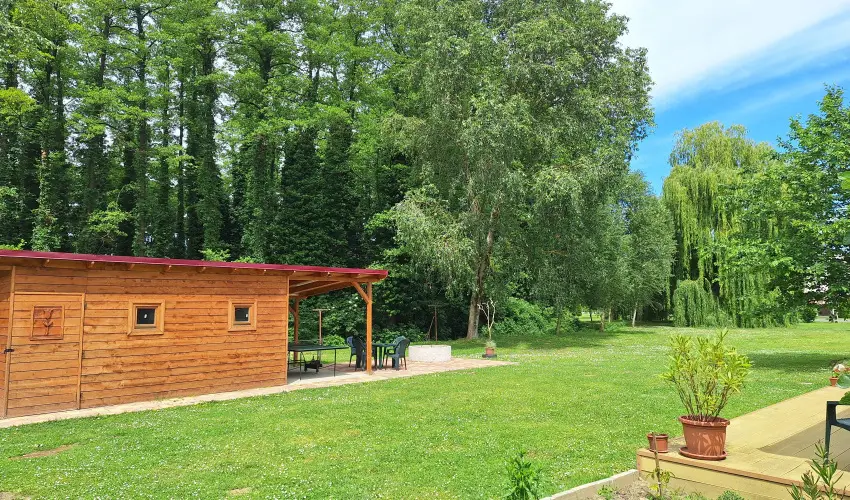 gerliget Vendghz Harkny - Karcsony (min. 2 j)