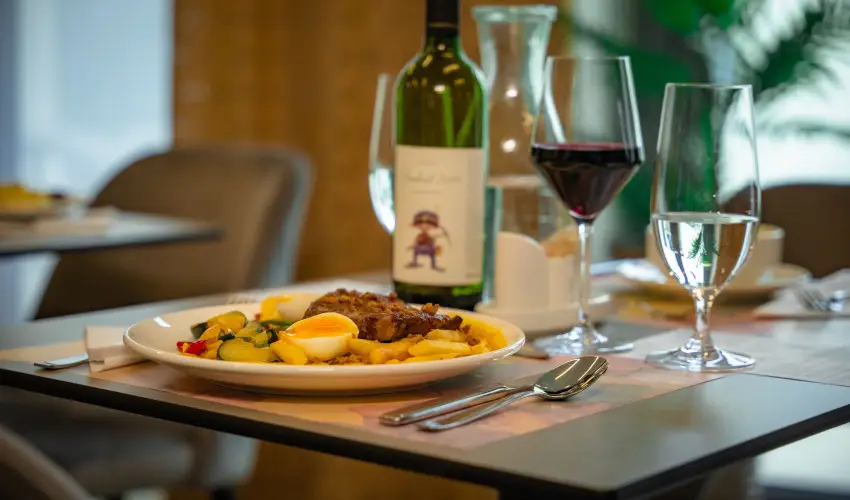 Eleven Business & Sport Hotel Jászárokszállás - Karácsony