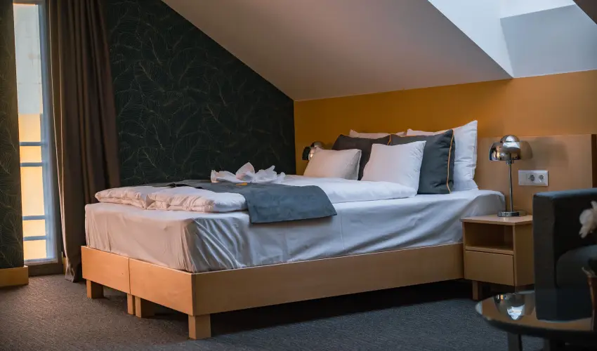 Eleven Business & Sport Hotel Jászárokszállás - Karácsony