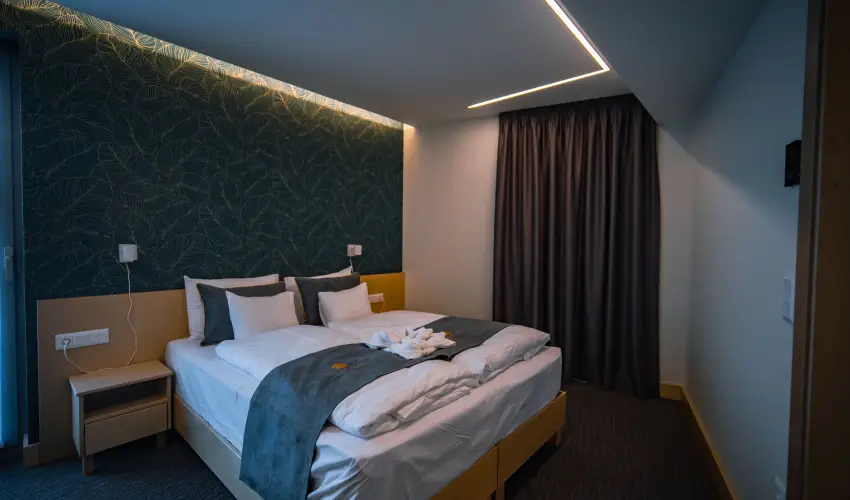 Eleven Business & Sport Hotel Jászárokszállás - Karácsony