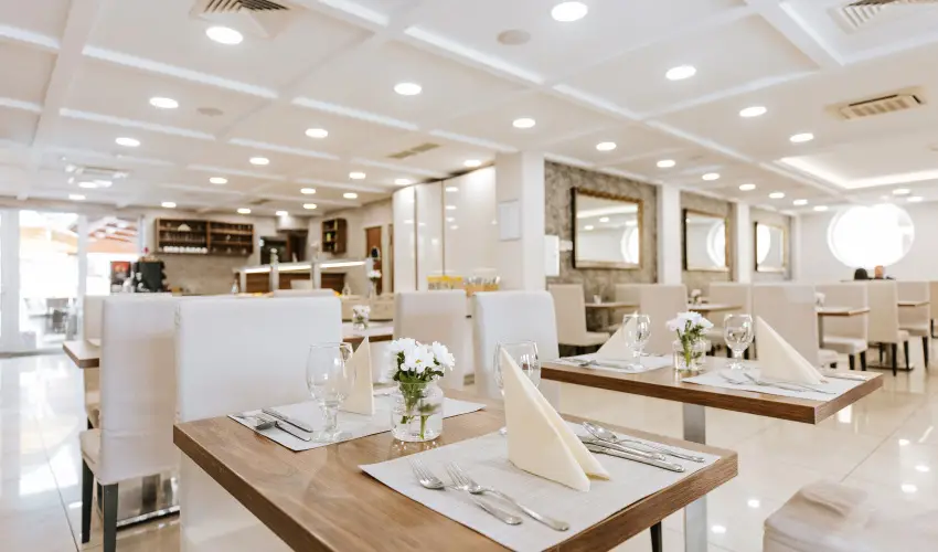 Elixr Medical Wellness Hotel Mrahalom - Karcsony (min. 2 j)