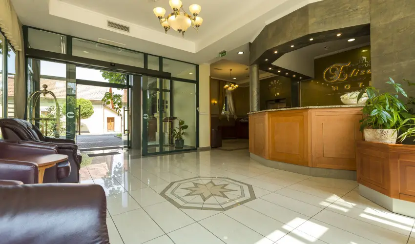 Elizabeth Hotel Gyula - Angyali karcsony (min. 2 j)