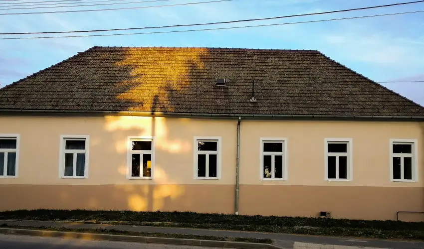 lmny Vendghz Csurg - Karcsony