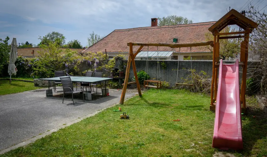 Erika Apartman Srvr - Karcsony (min. 2 j)