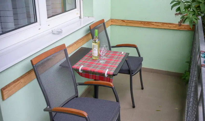 Erika Apartman Srvr - Karcsony (min. 2 j)