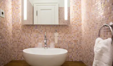 Erzsbet Nagy Szlloda Paks