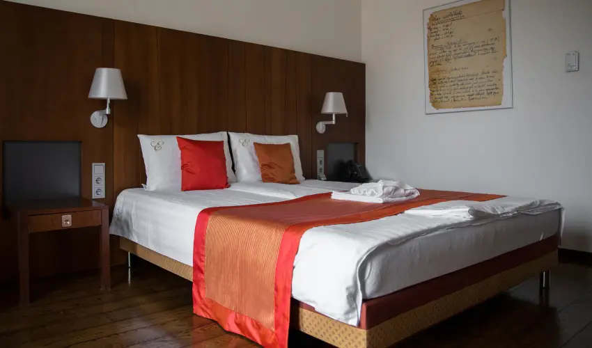 Erzsbet Nagy Szlloda Paks - Karcsonyi csomagajnlat (min. 2 j)