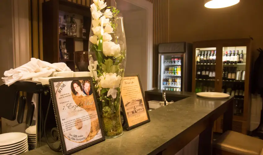 Erzsbet Nagy Szlloda Paks - Karcsonyi csomagajnlat (min. 2 j)