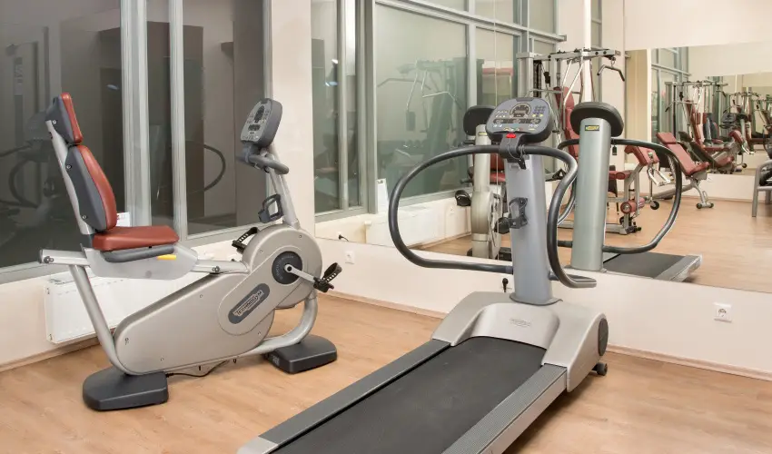 Erzsbet Kirlyn Szlloda Gdll - Karcsony 