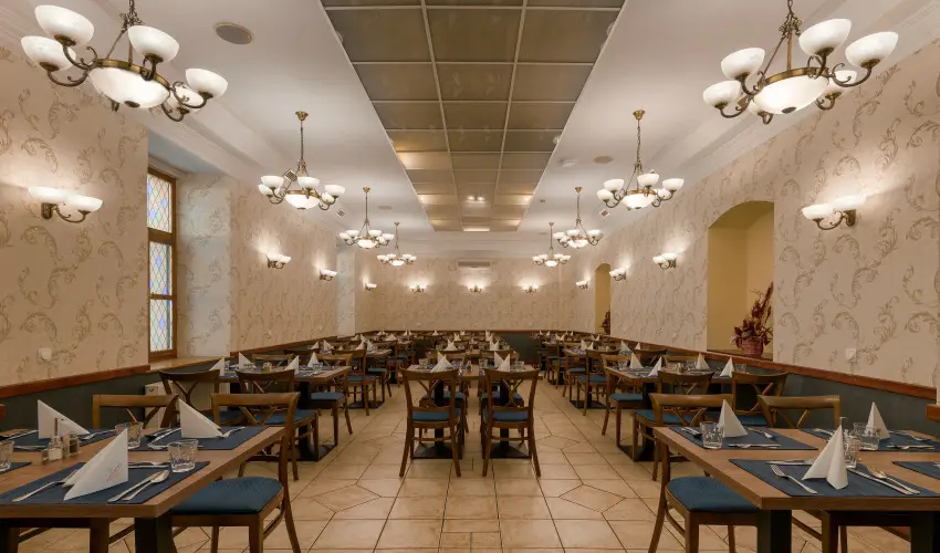 Erzsbet Park Hotel Pardfrd - Karcsony (min. 3 j)