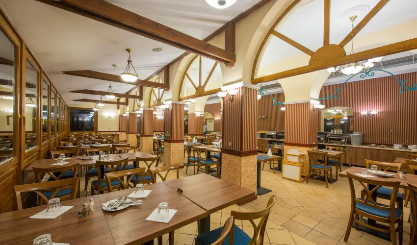 Erzsbet Park Hotel Pardfrd - Karcsony (min. 3 j)