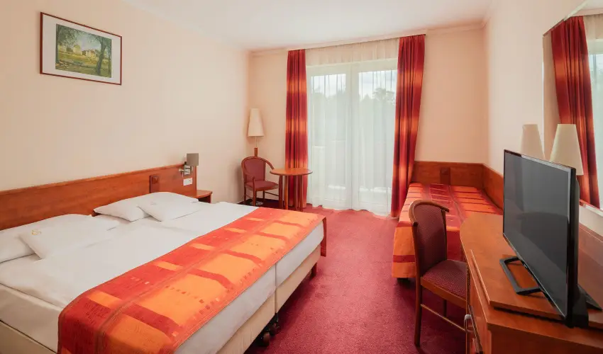 Erzsbet Park Hotel Pardfrd - Karcsony (min. 3 j)