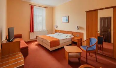 Erzsbet Park Hotel Pardfrd