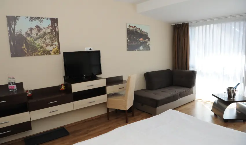 Ezsthd Hotel Veszprm - Karcsony