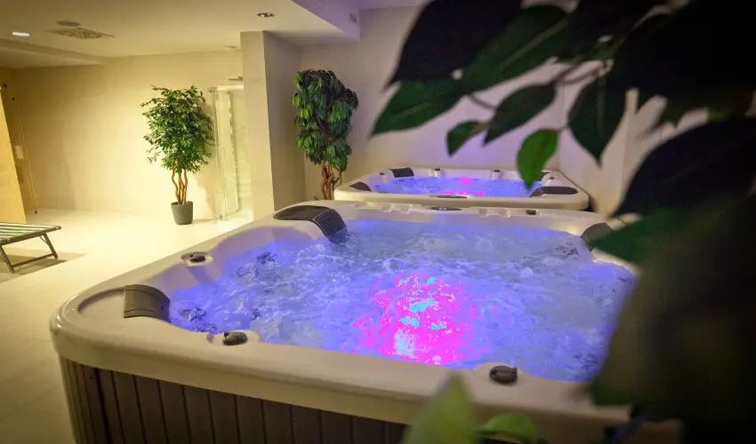 Ezsthd Hotel Veszprm - Karcsony