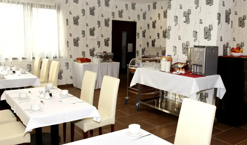 Ezsthd Hotel Veszprm - Karcsony