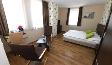 Ezsthd Hotel Veszprm