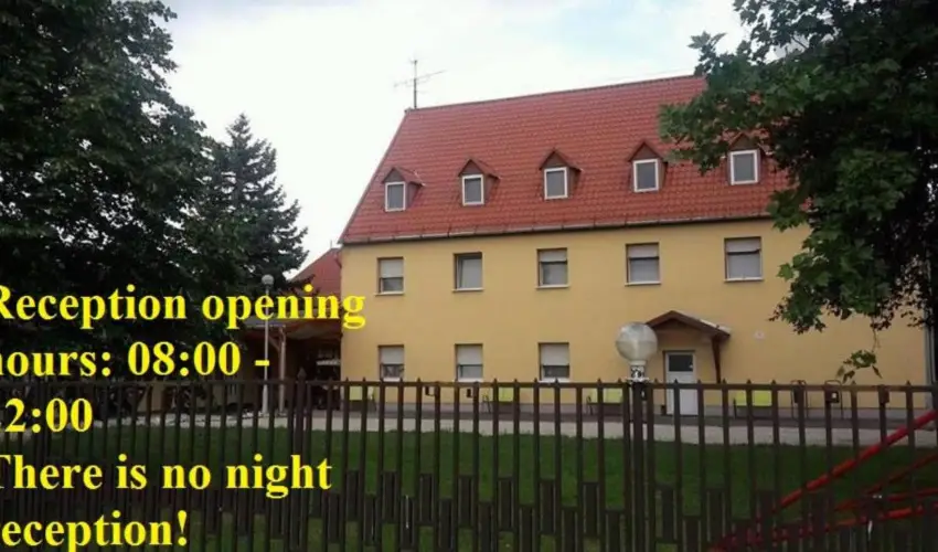 Feny Panzi Mezkvesd - Karcsony