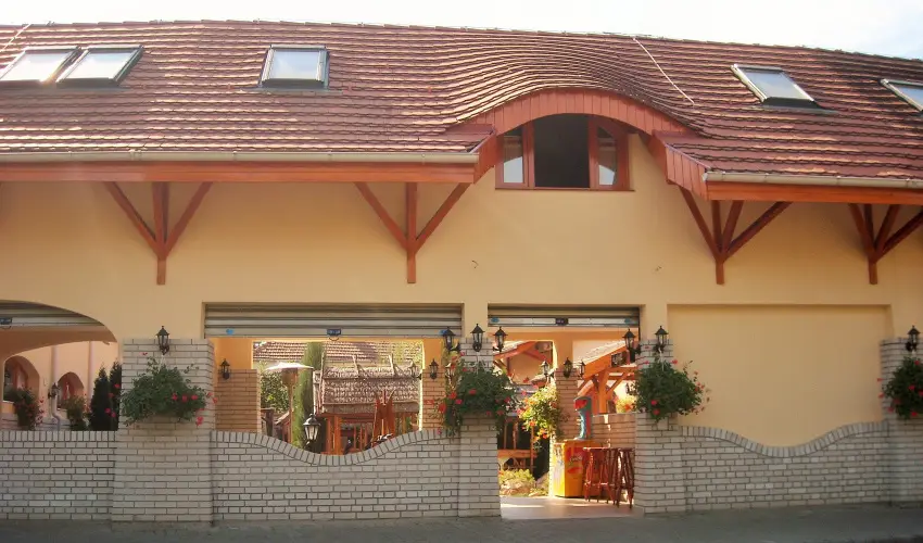 Fodor Hotel Gyula - Kar�csony (min. 3 �j)