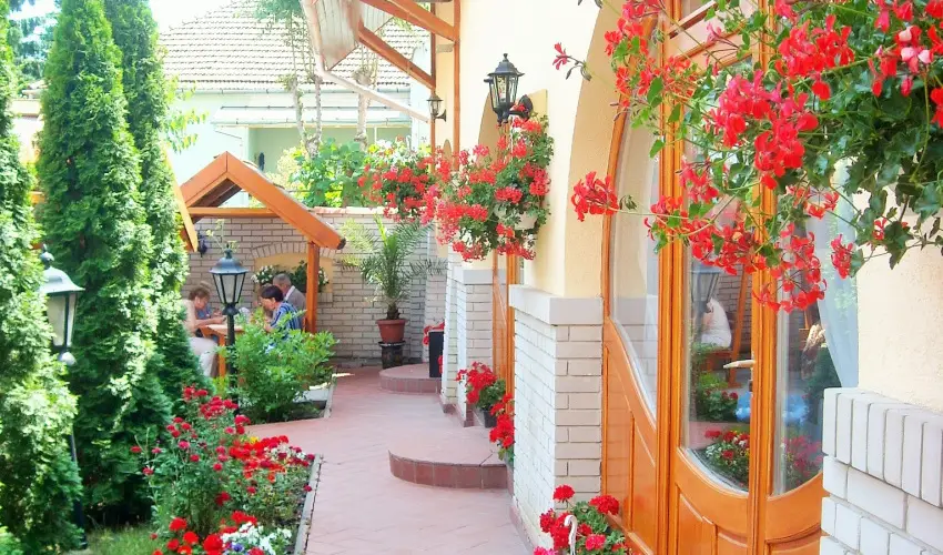 Fodor Hotel Gyula - Kar�csony (min. 3 �j)