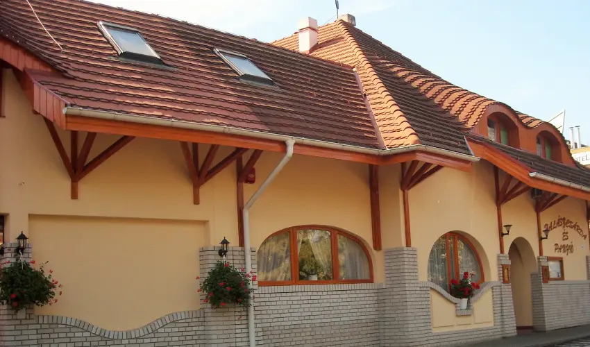 Fodor Hotel Gyula - Kar�csony (min. 3 �j)