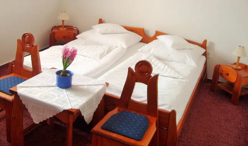Fodor Hotel Gyula - Kar�csony (min. 3 �j)