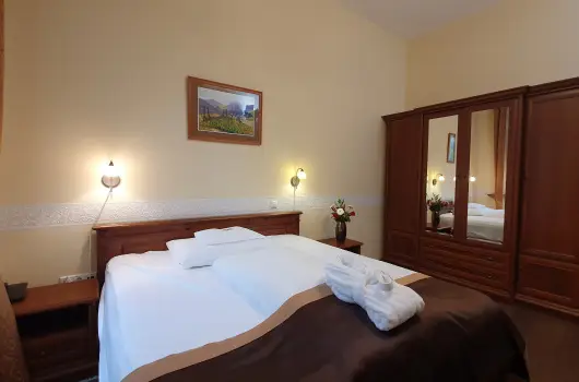 Fnix Wellness Resort - Karcsony (min. 2 j)
