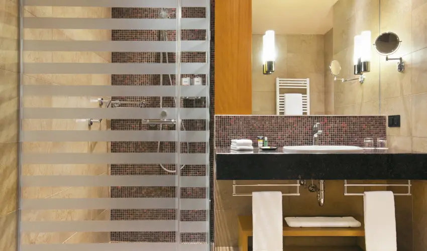 Four Points by Sheraton Kecskemt Hotel & Konferenciakzpont Kecskemt - Karcsony (min. 2 j)