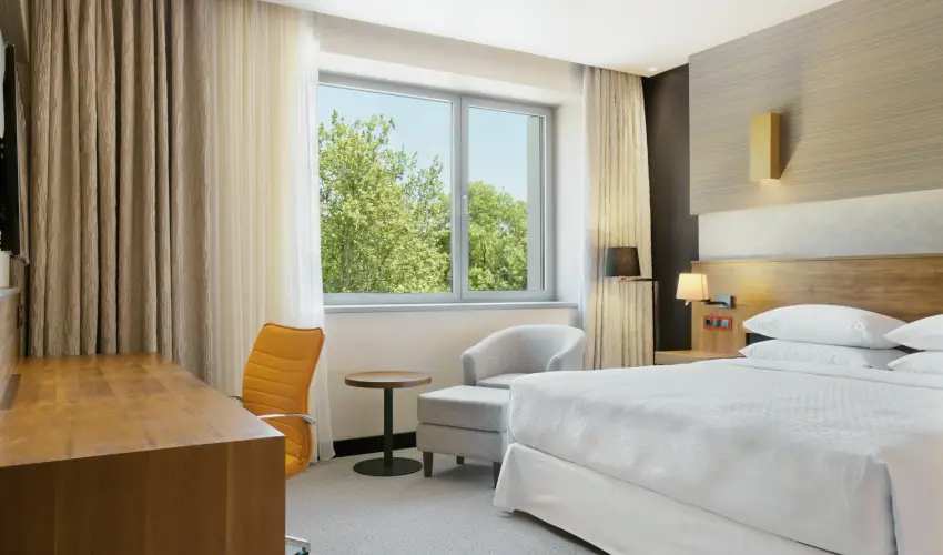 Four Points by Sheraton Kecskemt Hotel & Konferenciakzpont Kecskemt - Karcsony (min. 2 j)