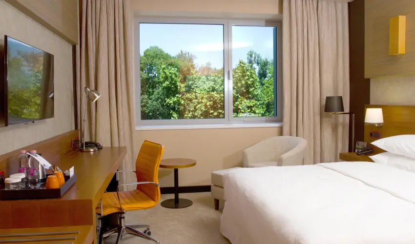 Four Points by Sheraton Kecskemt Hotel & Konferenciakzpont Kecskemt - Karcsony (min. 2 j)