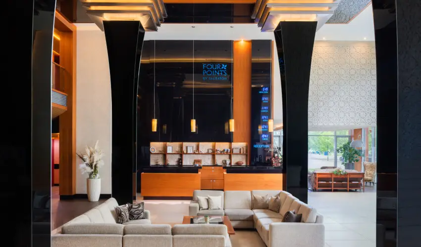Four Points by Sheraton Kecskem�t Hotel & Konferenciak�zpont Kecskem�t - Kar�csony