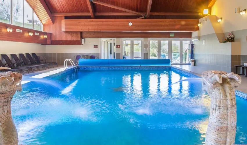 Fried Kast�ly Hotel Simontornya - Kar�csony (min. 2 �j)