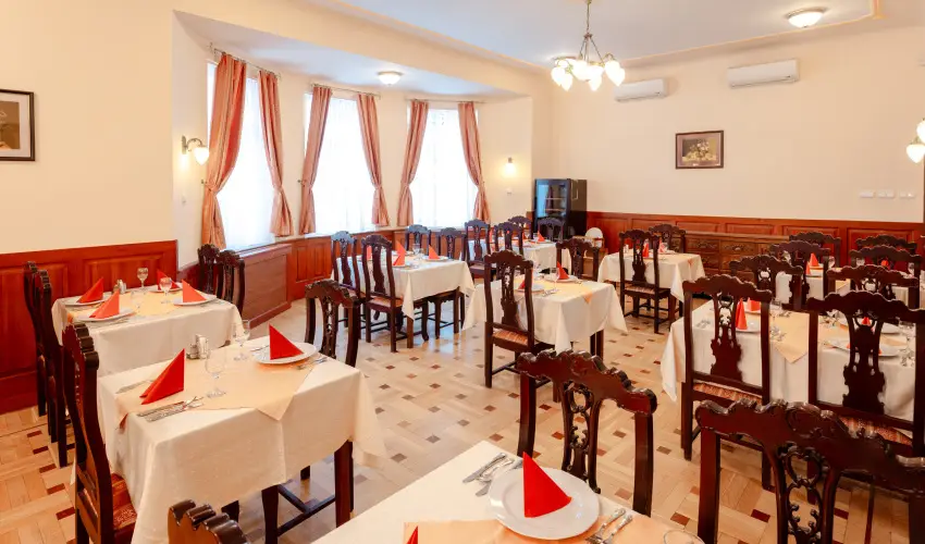 Fried Kast�ly Hotel Simontornya - Kar�csony (min. 2 �j)