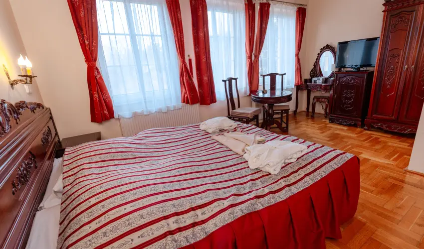 Fried Kast�ly Hotel Simontornya - Kar�csony (min. 2 �j)