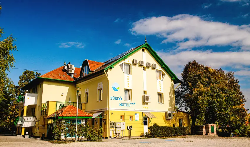 F�rd� Hotel Zalakaros - Kar�csony (min. 2 �j)